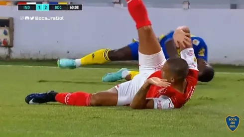 Luis Advíncula recibió el primer embate del Toro Leandro Benegas en su regreso al fútbol argentino, nada menos que con el clásico Independiente-Boca