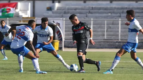 Palestino le jugó un partidazo a la UC y le quitó el invicto