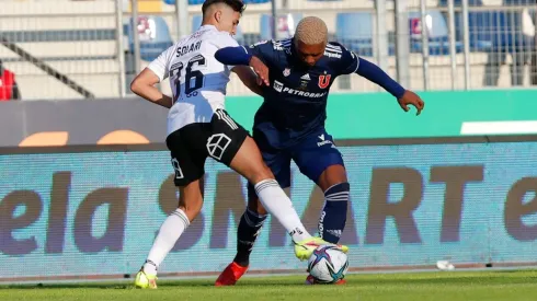 Colo Colo y Universidad de Chile se enfrentarán en el estadio Monumental desde las 12:00 horas de este domingo