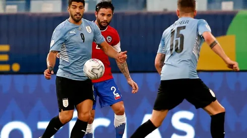 Listado de reservados de Uruguay para trascendental partido de la selección chilena.