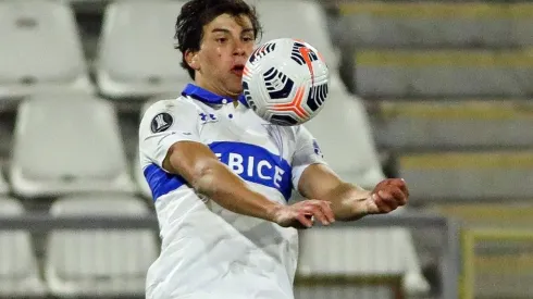 Gonzalo Tapia palpita el duelo de la Católica contra Cobresal.