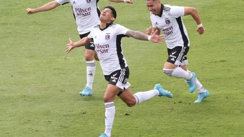 El Kun Agüero festejó el golazo de Esteban Pavez