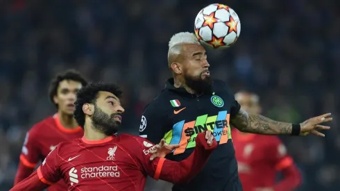 Vidal jugó un partido extraordinario en Inglaterra