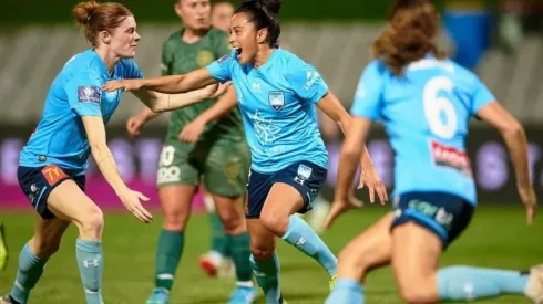 Con gol de Cote Rojas el Sydney FC alcanzó la final en Australia