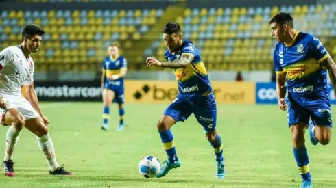 Everton cayó como local y deberá ir a Argentina a conseguir la clasificación.