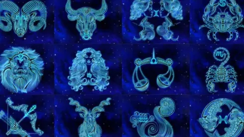 Revisa tu horóscopo diario.