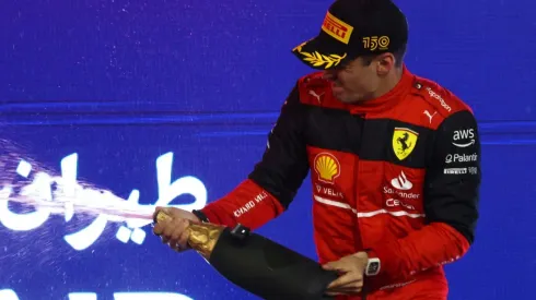 Leclerc festeja el triunfo en el inicio de año de la Fórmula 1