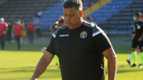 Siete fechas y la llave con Estudiantes de La Plata alcanzó a estar Ronald Fuentes en Audax Italiano.