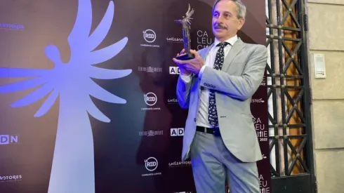 Alfredo Castro en los Premios Caleuche 2022.
