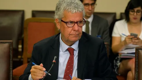 Exminstro de Hacienda critica quinto retiro y diputada CS llama a la unidad en el sector