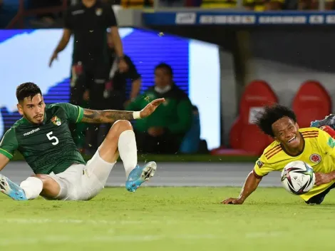 Jugadores de Bolivia comparten foto con camiseta de Unión