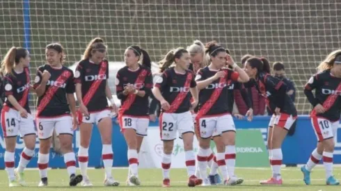 El Rayo de Sáez y Aedo está a pasos de sentenciar su descenso en España