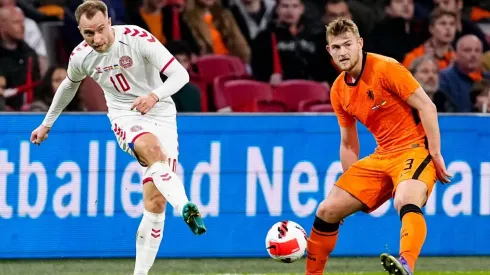 De Ligt marca a Eriksen en el duelo entre Dinamarca y Holanda