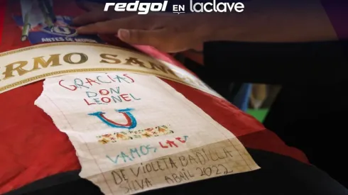 La muerte de Leonel Sánchez no deja a nadie indiferente. El resultado del Clásico Universitario y la previa de las copas internacionales en otro RedGol en La Clave.