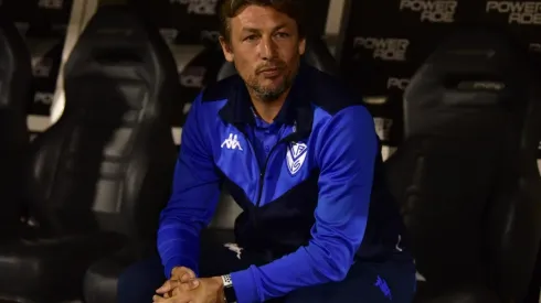 El periodista deportivo advirtió que su gran paso por Vélez Sarsfield es un buen indicador de que el exfutbolista argentino puede ser una buena carta para la selección chilena.