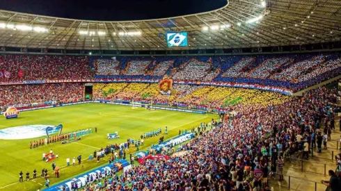 La hinchada del Fortaleza promete una fiesta para jugar ante Colo Colo
