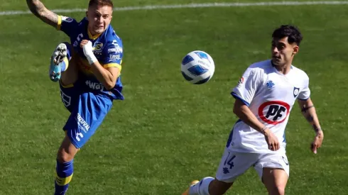 Huachipato derrotó a Everton en el Sausalito.