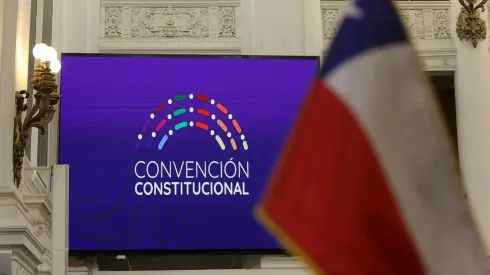 ¿De qué se trata una posible tercera alternativa para el Plebiscito de Salida?