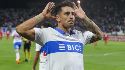 Fernando Zampedri salvó a la UC en el último minuto tras un polémico penal.