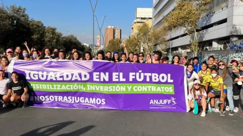 ¿Cuál es la llave para profesionalizar el futfem según la ANJUFF?