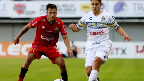 Ñublense y Everton buscan sumar de a tres para escalar posiciones en la tabla.