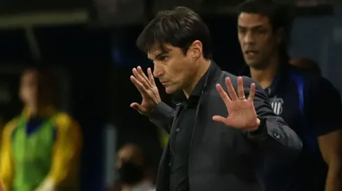 Alexander Medina hizo un gran trabajo en Argentina, pero en Brasil no pudo repetirlo