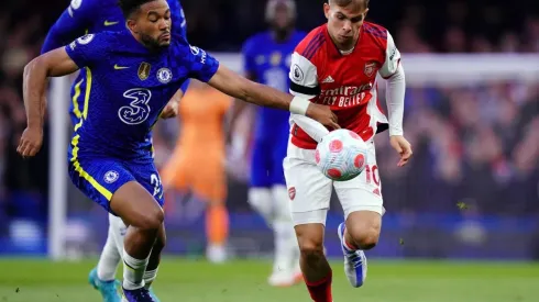 Los Gunners vencieron con autoridad al Chelsea y se metieron en puestos de Champions League.