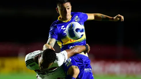 Rodrigo Echeverría en duelo de Everton ante Sao Paulo en el Morumbí