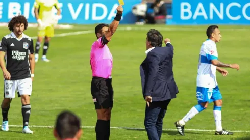 Quinteros fue expulsado en el duelo ante la UC por reclamos