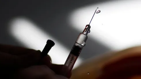 ¿Puedo vacunarme contra el Covid-19 y la Influenza al mismo tiempo?