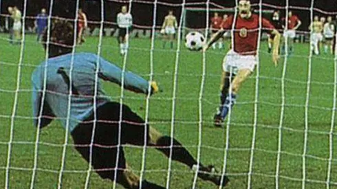 Panenka: picotón, apuestas, chocolates y kilos de más.