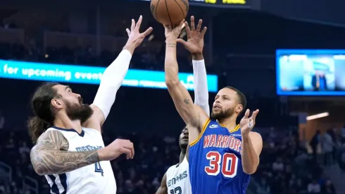 Stephen Curry quiere llevar a los Warriors a una nueva final de Conferencia.