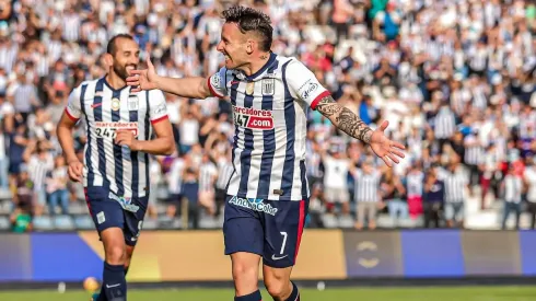 Lavandeira atraviesa un gran presente en Alianza Lima