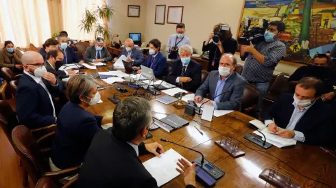 ¿Qué pasó este martes con la votación del sueldo mínimo?