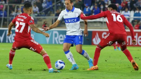 José Pedro Fuenzalida encabezará a Universidad Católica esta noche ante Sporting Cristal, por la cuarta fecha del Grupo H de la Copa Libertadores