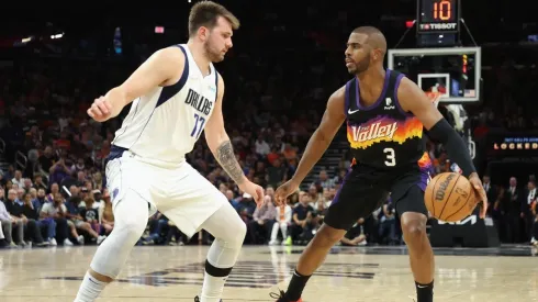El encuentro entre Phoenix Suns y Dallas Mavericks se disputa en Footprint Center.