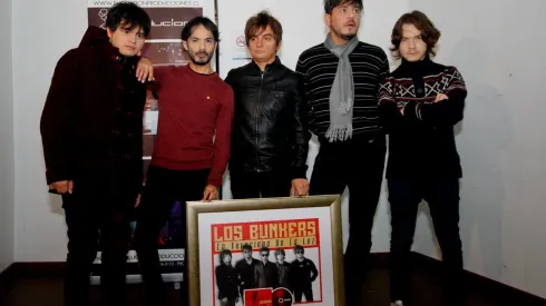 ¿A qué hora salen a la venta las entradas de Los Bunkers y dónde puedo comprarlas?