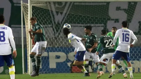 Barnechea sorprende en Valparaíso a Santiago Wanderers de Miguel Ponce.