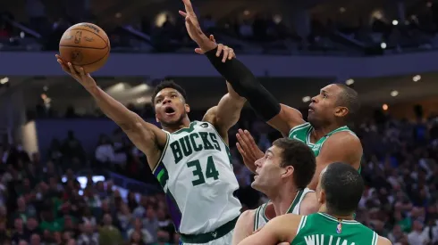 Un tremendo partido protagonizaron Milwaukee Bucks y Boston Celtics en el juego 3