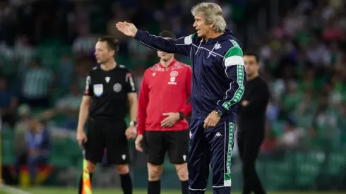Manuel Pellegrini lamentó no poder pelear hasta el final por ir a Champions League.