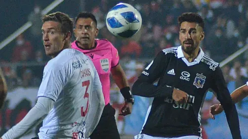 Colo Colo ante Curicó Unido en el estadio La Granja por el Campeonato Nacional.