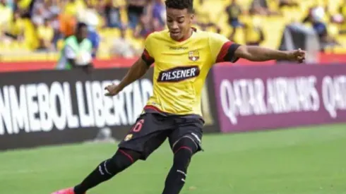 Byron Castillo divide a los hinchas de Barcelona y Emelec en Ecuador