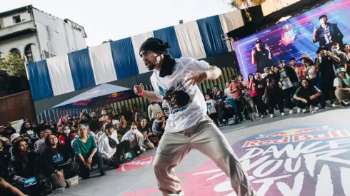 El Patio Central del Centro Cultural Gabriela Mistral es la sede por segundo año de la Final Nacional de Red Bull Dance Your Style.