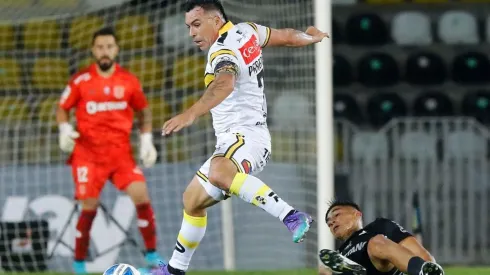 Esteban Paredes visitará a Colo Colo, la U enfrentará a Everton en Viña del Mar.