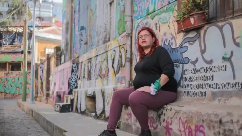 Constanza Valdés en sesión para su candidatura a diputada