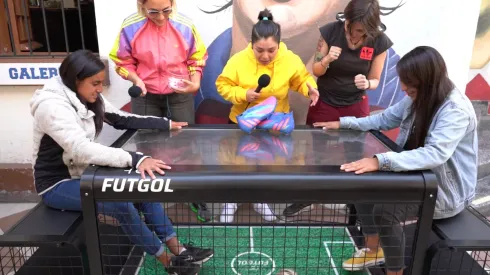 Bárbara Muñoz y Ana Gutiérrez anticipan el partidazo de la fecha del torneo femenino entre Santiago Morning y Universidad de Chile.