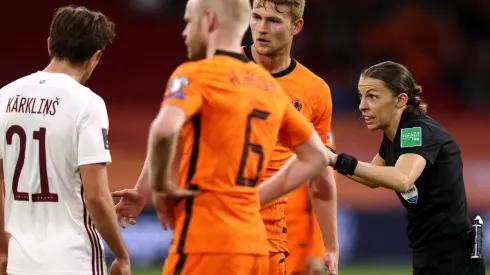 Histórico: Seis árbitras dirigirán por primera vez en Qatar 2022