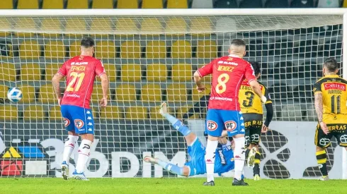 Coquimbo Unido no pudo con Unión Española y se complicó en el fondo