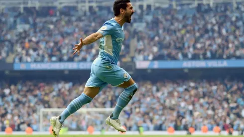 Gundogan festeja eufórico el gol que le da la Premier League al City