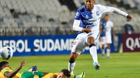 En el primer partido entre ambos fue victoria para Defensa y Justicia por 3-1